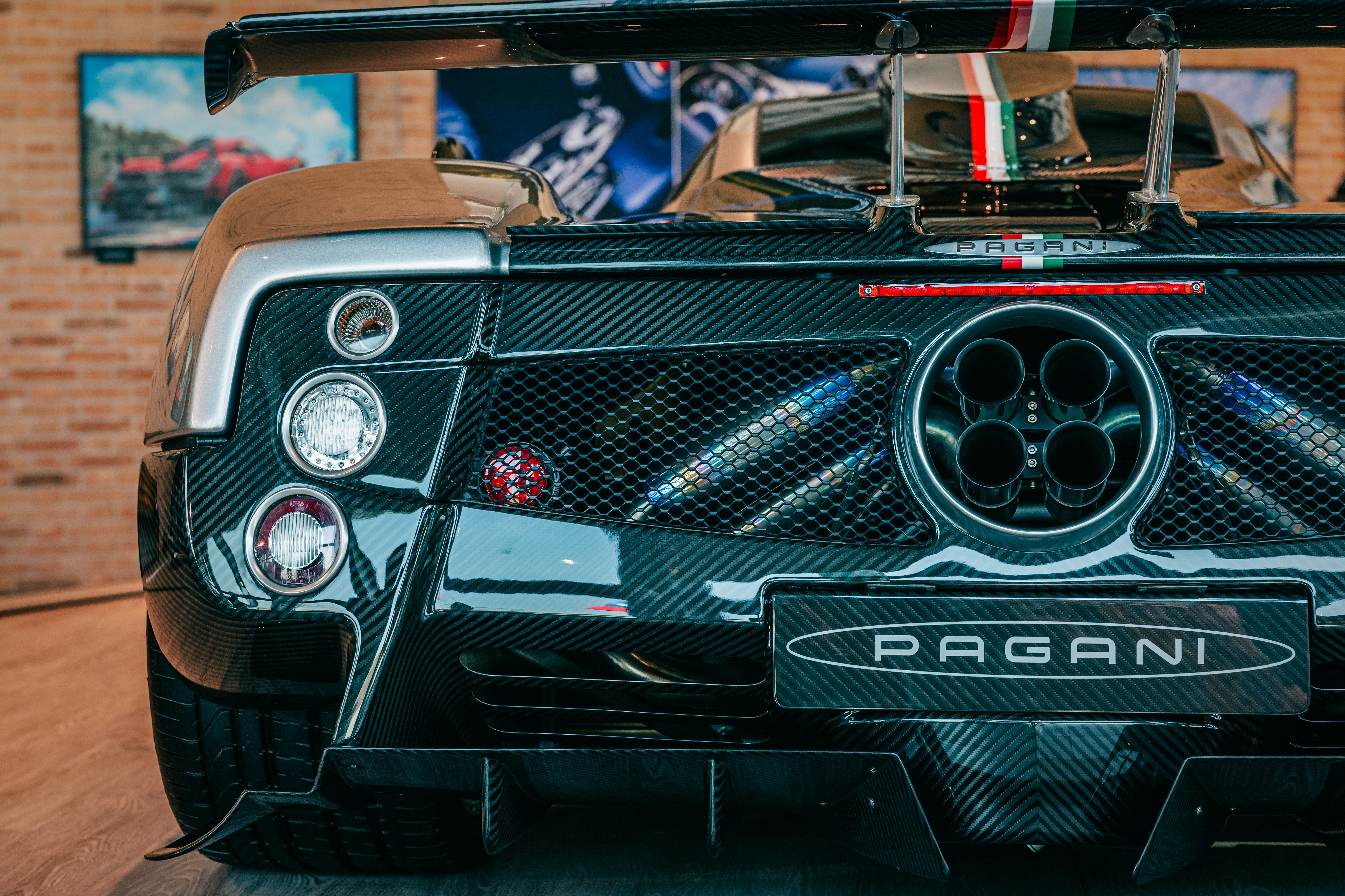 Pagani Zonda exhaust